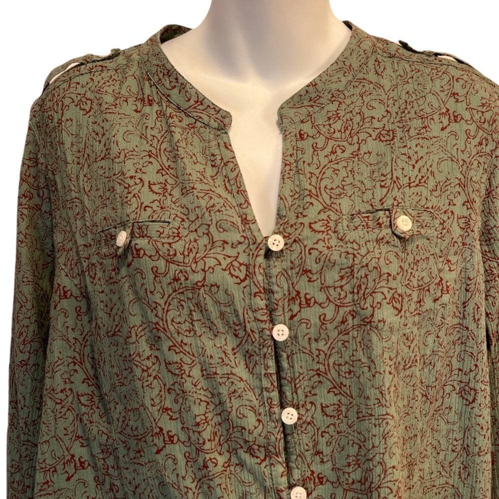 Orvis Button down shirt.  Size large - Picture 2 of 11